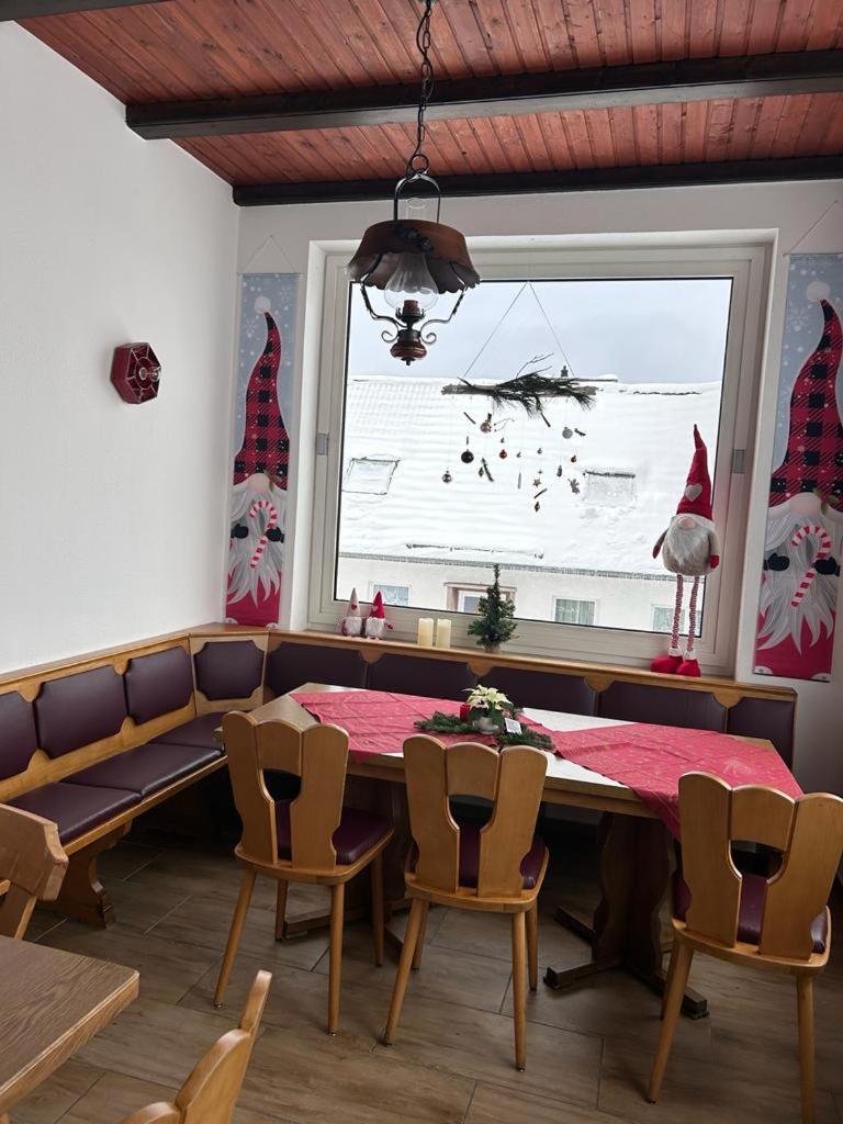 빈터베르크 Ferienhaus Astenblick - Ideal Fuer Weihnachtsfeiern Und Familienfeiern Bietet Schlafplaetze Fuer Bis Zu 35 Personen 빌라 외부 사진