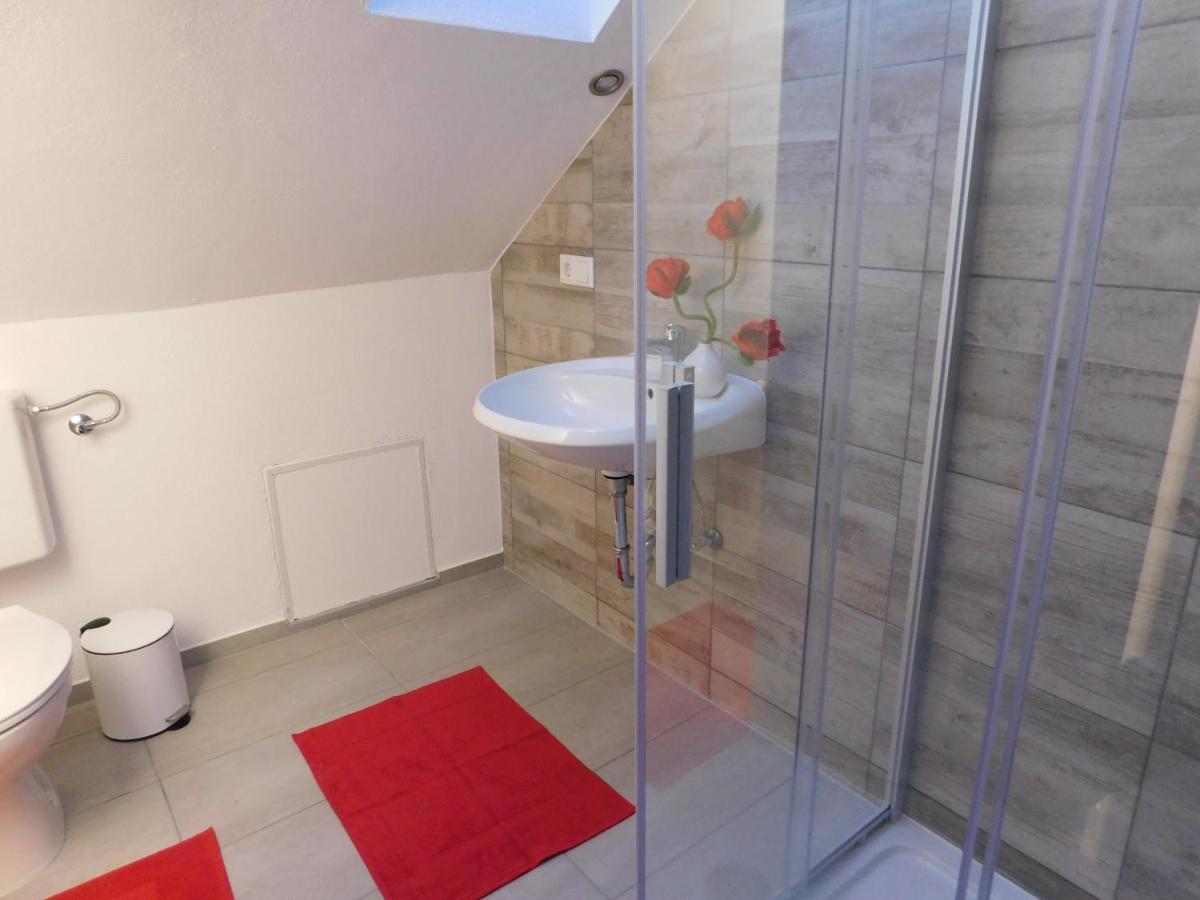 빈터베르크 Ferienhaus Astenblick - Ideal Fuer Weihnachtsfeiern Und Familienfeiern Bietet Schlafplaetze Fuer Bis Zu 35 Personen 빌라 외부 사진