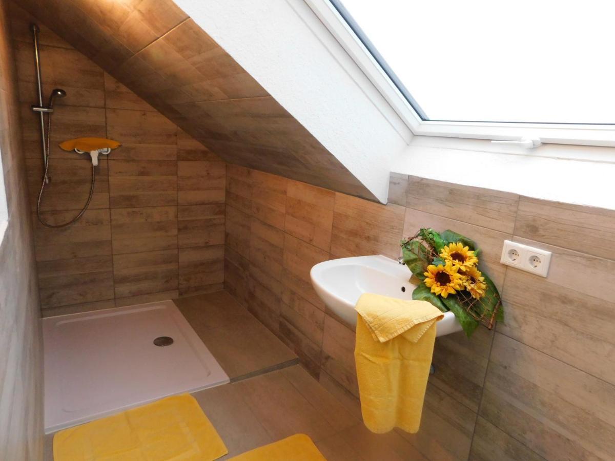 빈터베르크 Ferienhaus Astenblick - Ideal Fuer Weihnachtsfeiern Und Familienfeiern Bietet Schlafplaetze Fuer Bis Zu 35 Personen 빌라 외부 사진